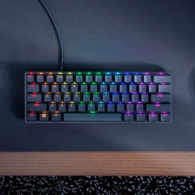 Tastierë Gaming Razer Huntsman Mini 60% – çelësa optikë Red (linear), Chroma RGB, PBT, e zezë